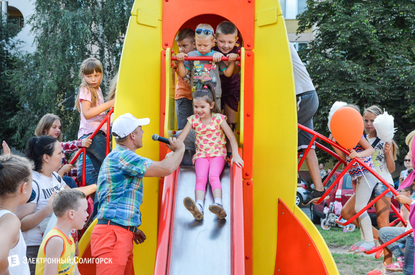 детская площадка