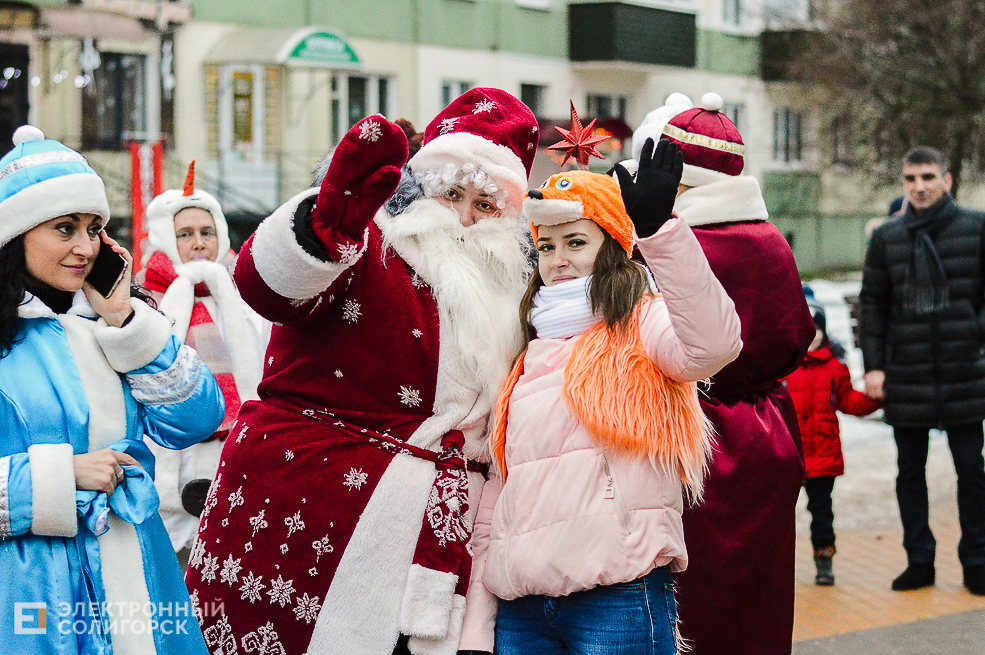 парад дедов морозов солигорск