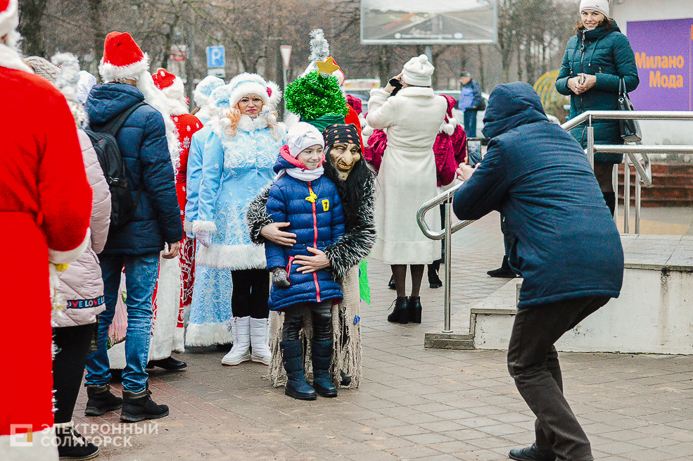 парад дедов морозов солигорск
