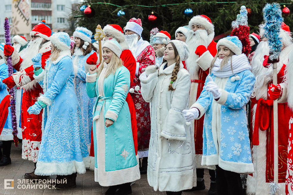 парад дедов морозов солигорск