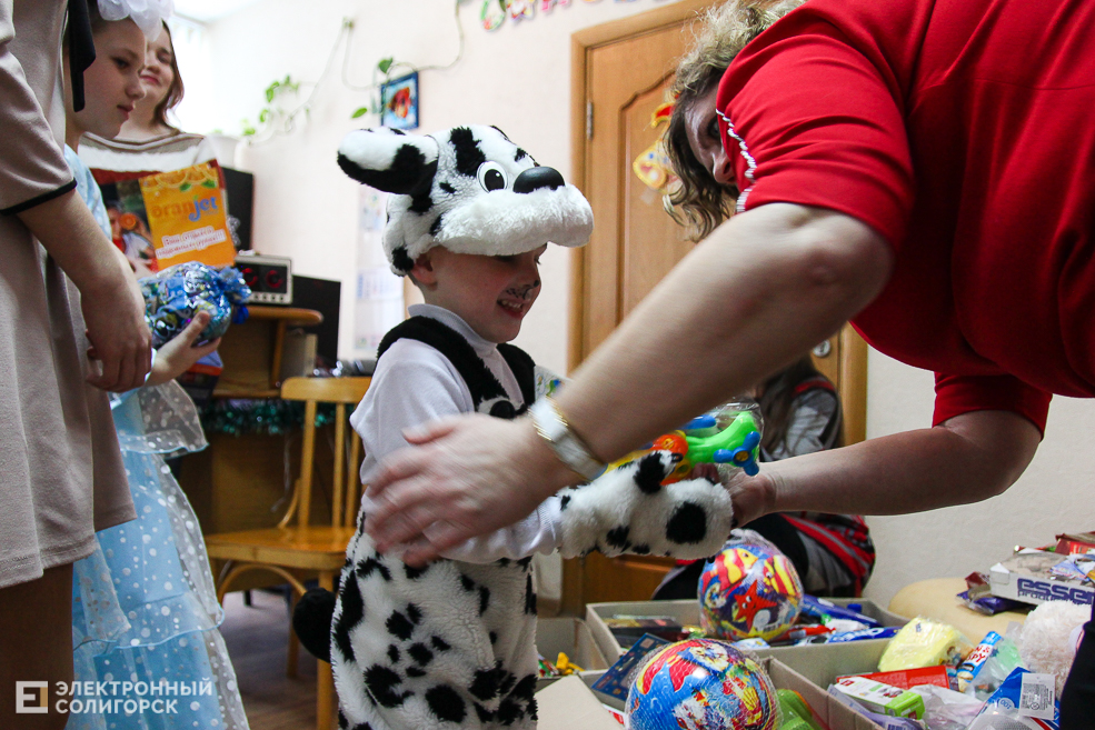 новогодний утреник социально-педагогический центр Солигорск