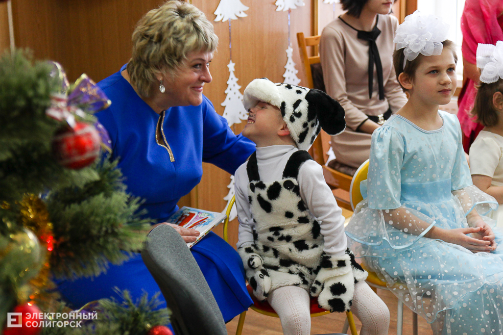 новогодний утреник социально-педагогический центр Солигорск