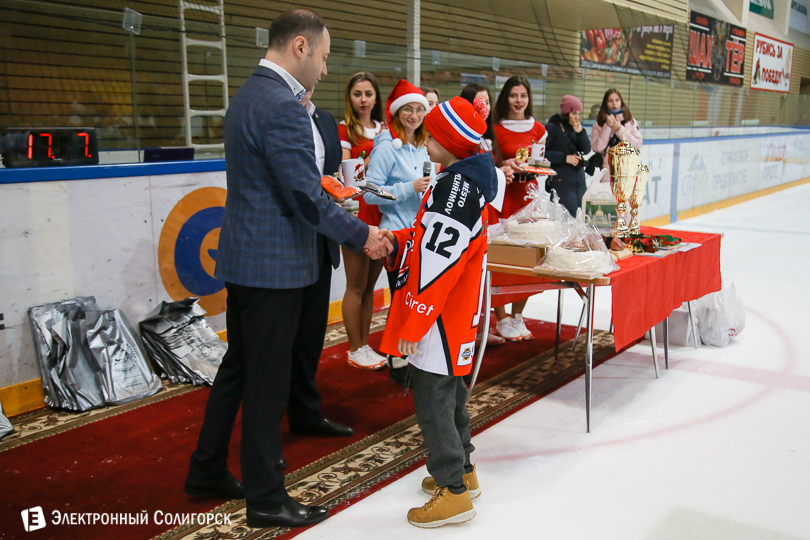 хоккей Солигорск
