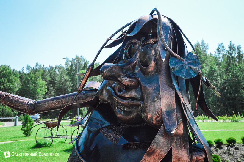 скульптура водяной Солигорскводоканал