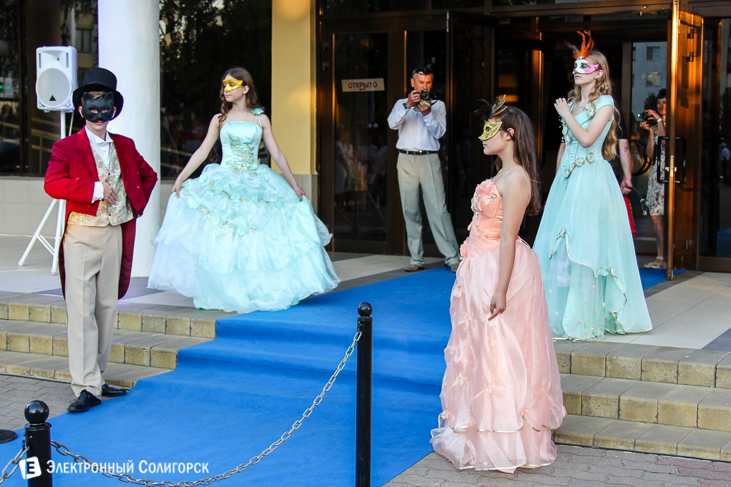 выпускной 2018 гимназия №1 Солигорск