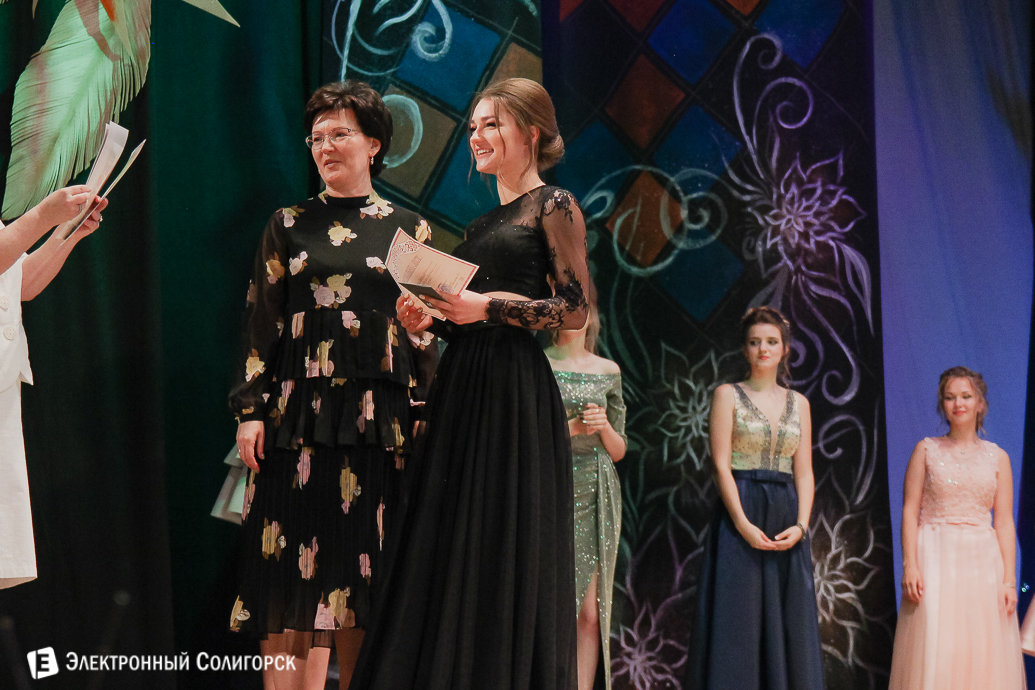 выпускной 2018 гимназия №1 Солигорск