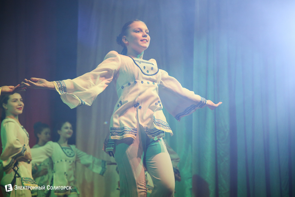 Танцующая весна солигорск