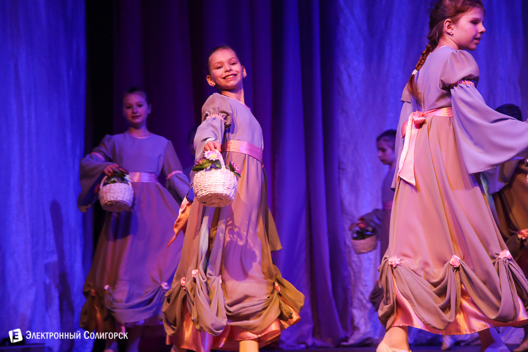 Танцующая весна солигорск