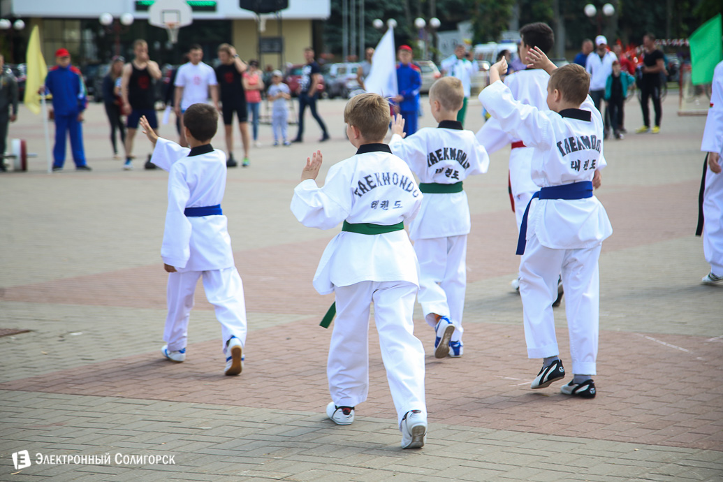 шествие спортсмены Солигорск