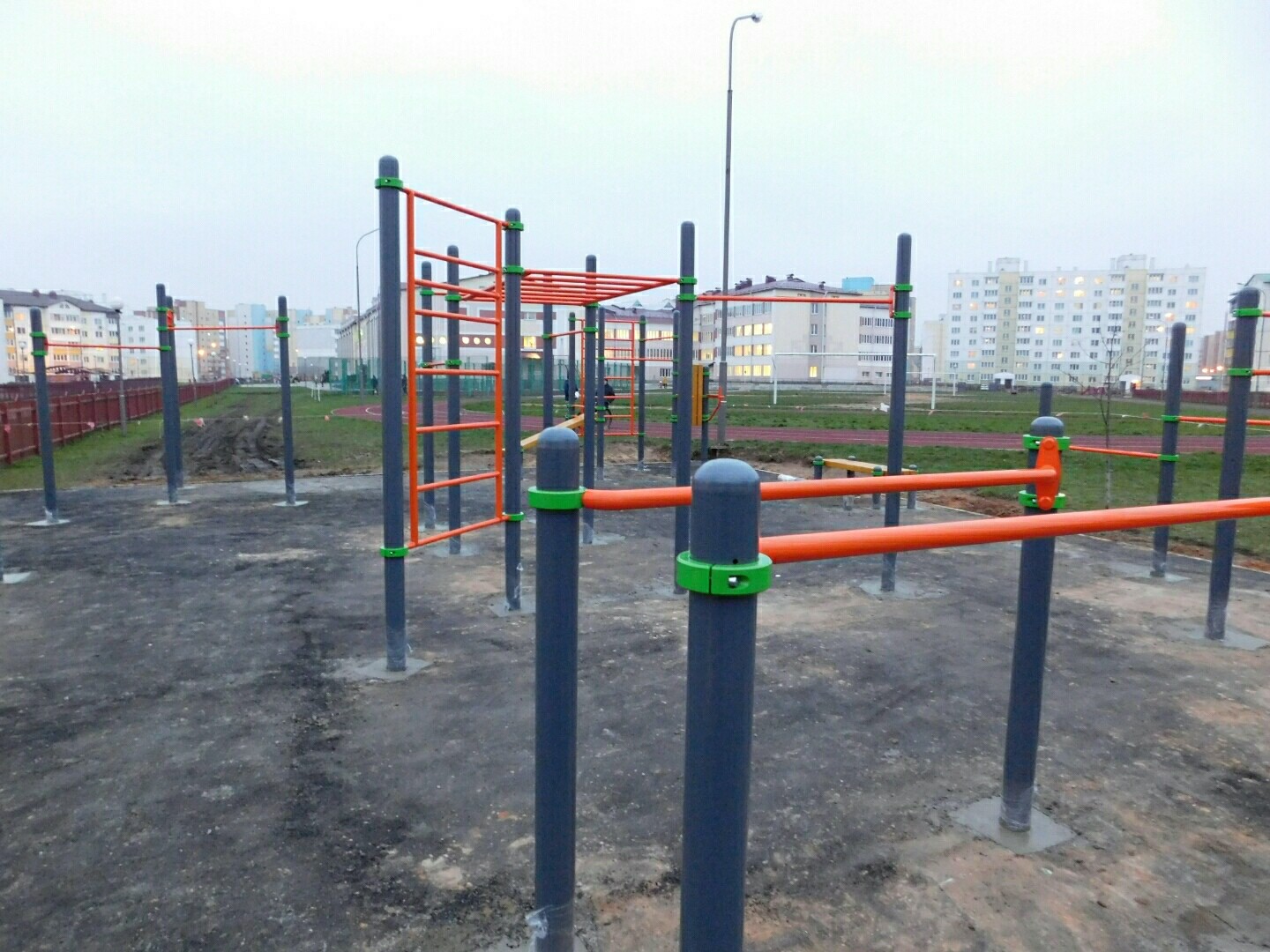 воркаут площадка Солигорск школа