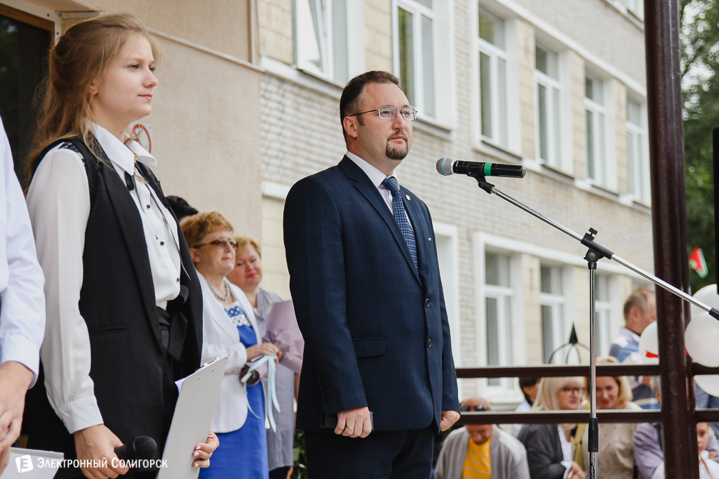 первое сентября в школах солигорска