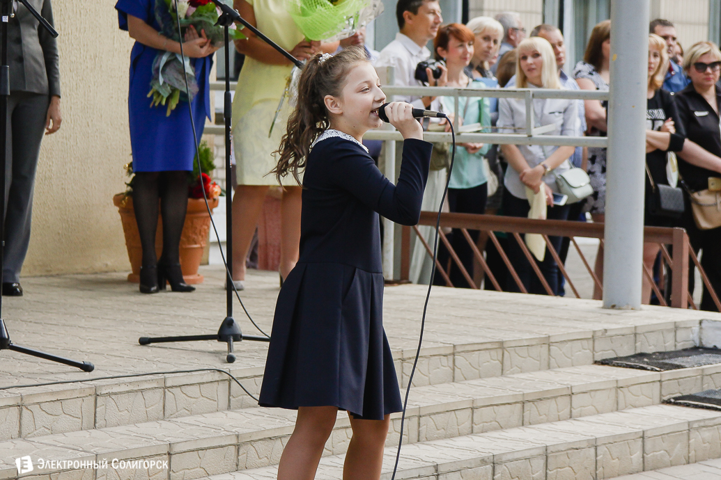 первое сентября в школах солигорска