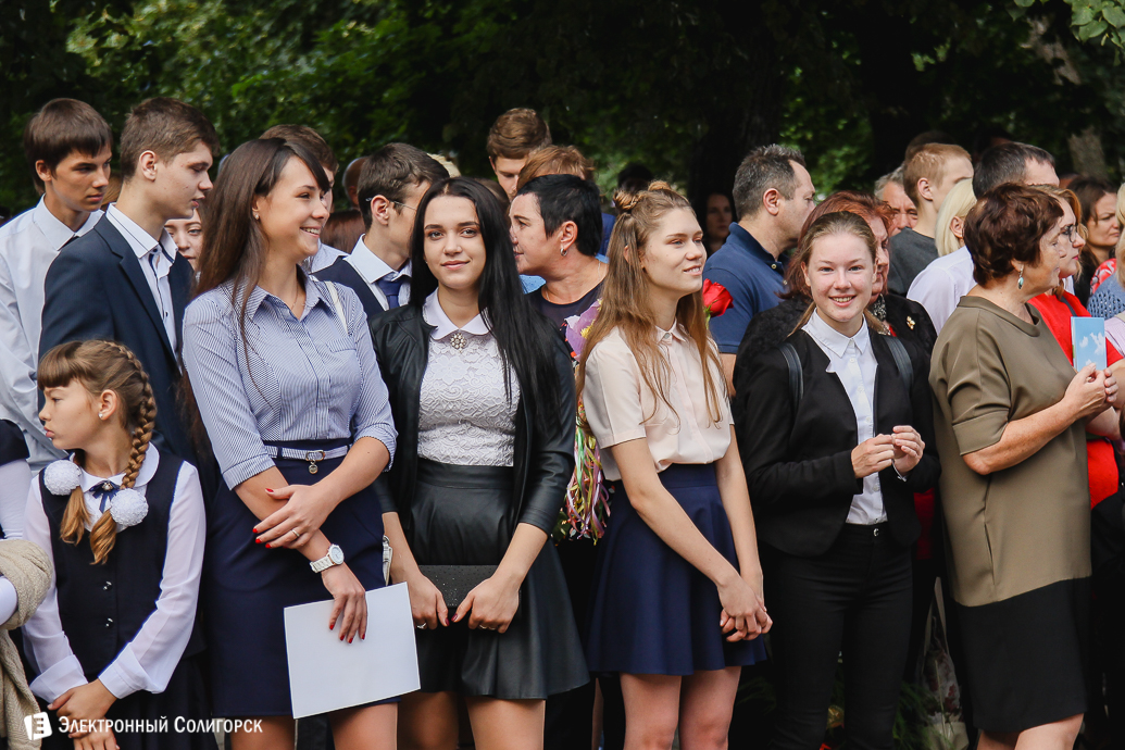 первое сентября в школах солигорска