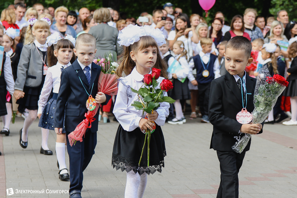 первое сентября в школах солигорска