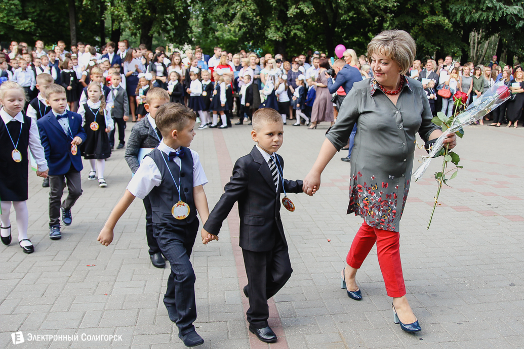 первое сентября в школах солигорска