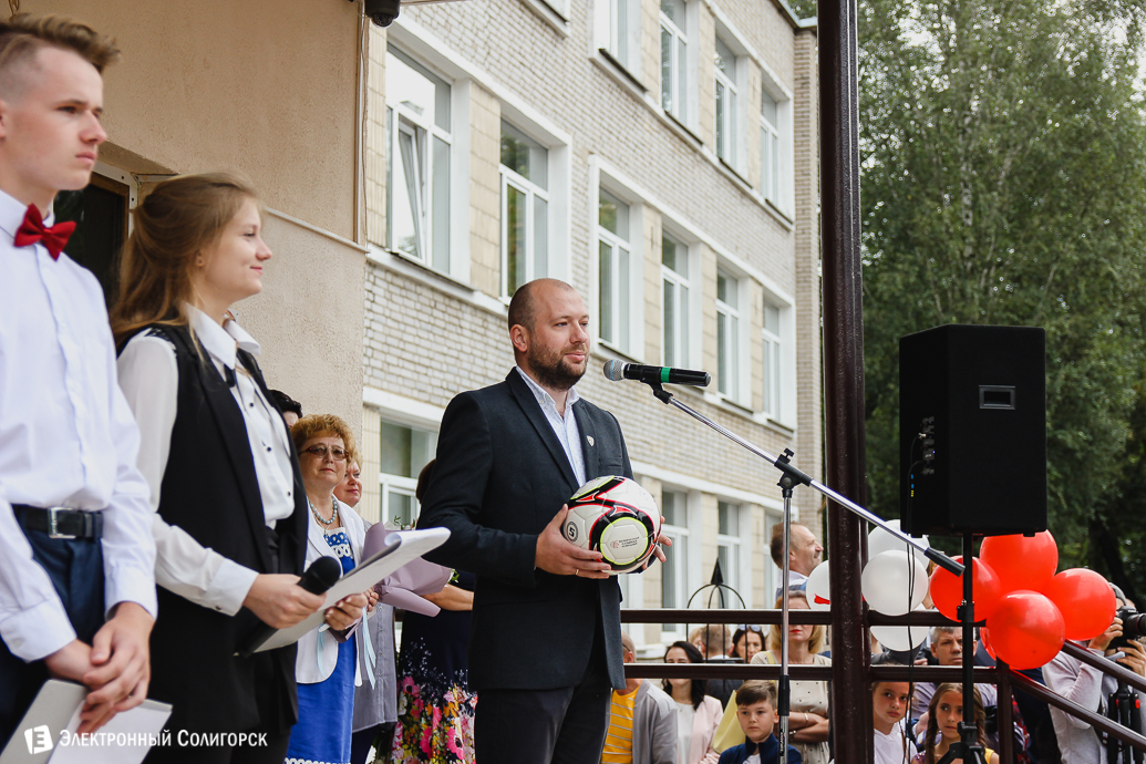 первое сентября в школах солигорска