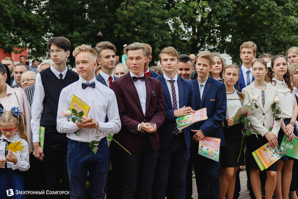 первое сентября в школах солигорска