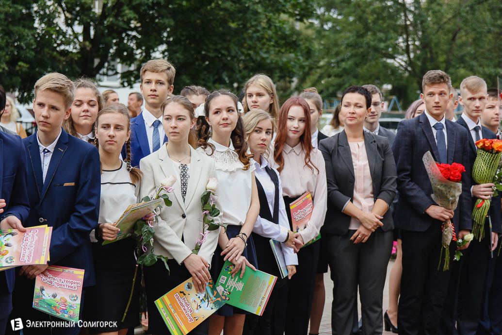 первое сентября в школах солигорска