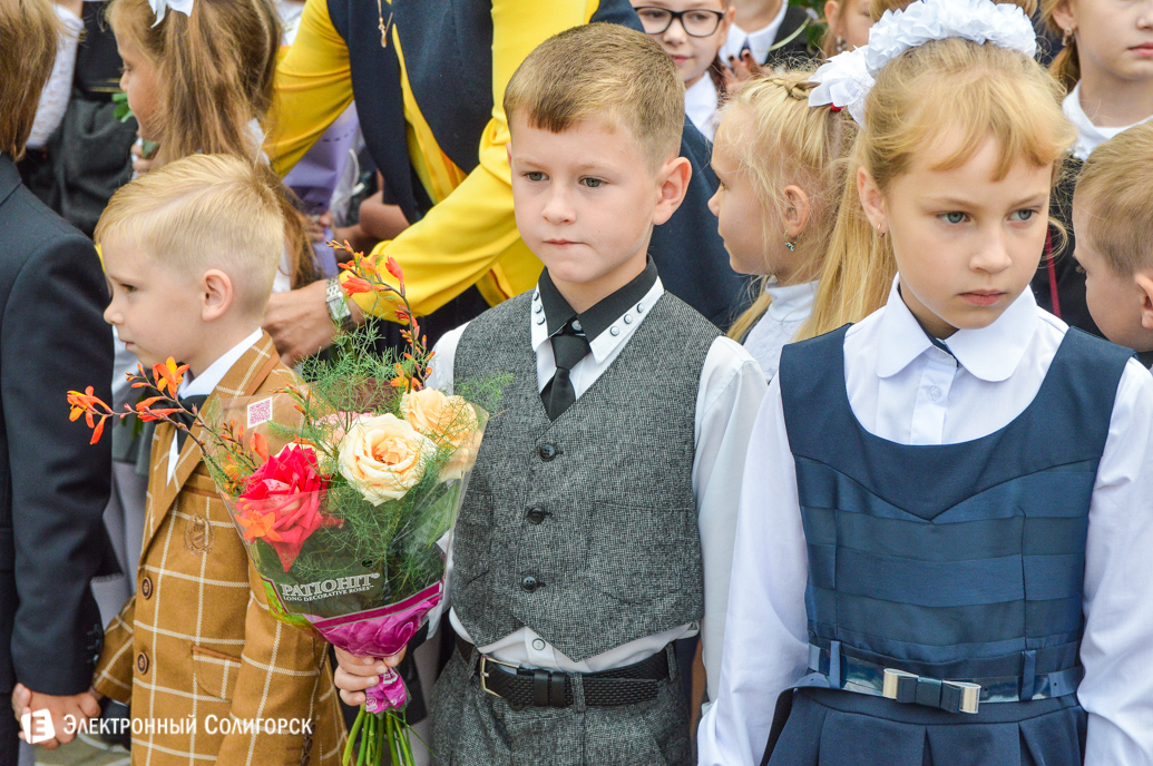 первое сентября в школах солигорска