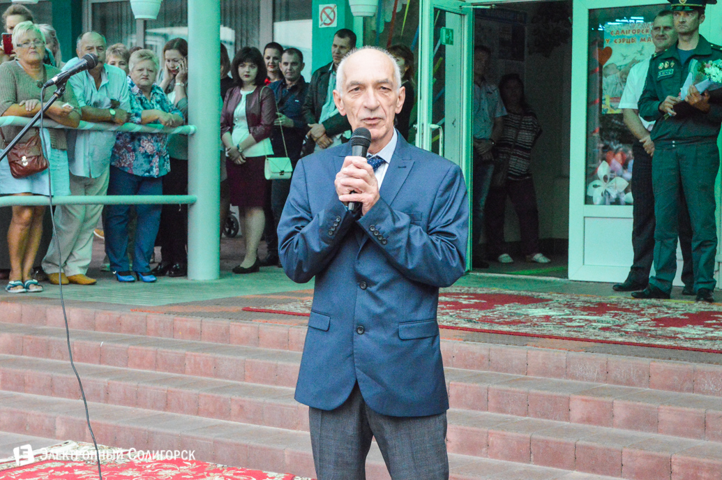 первое сентября в школах солигорска