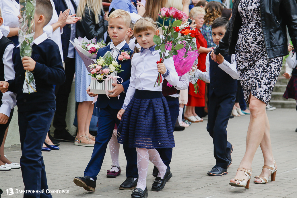 первое сентября в школах солигорска