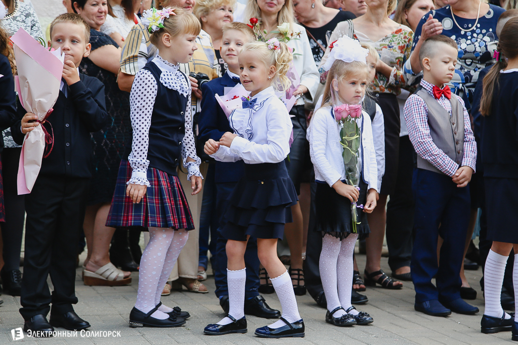 первое сентября в школах солигорска