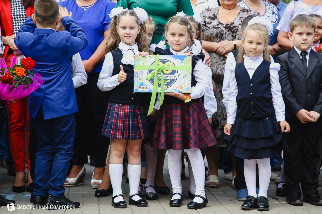 первое сентября в школах солигорска
