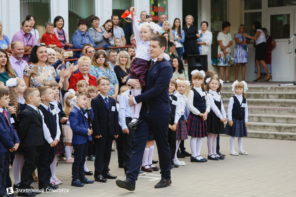 первое сентября в школах солигорска
