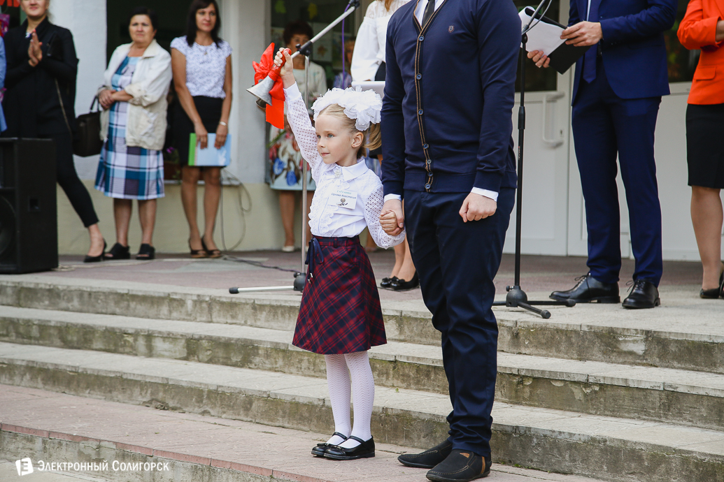 первое сентября в школах солигорска