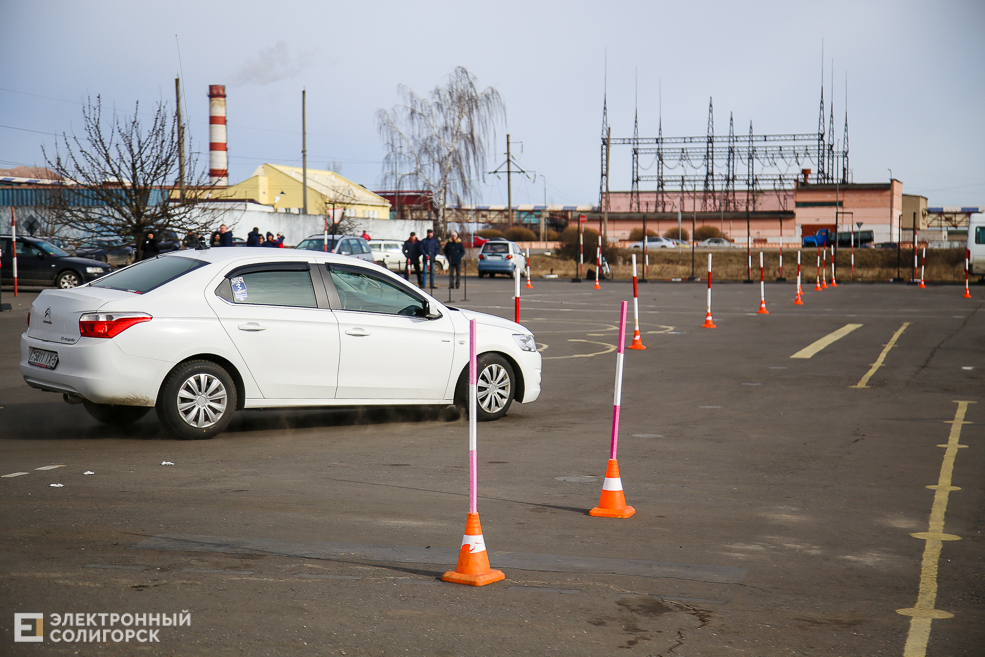 автоманеврирование солигорск автомобили
