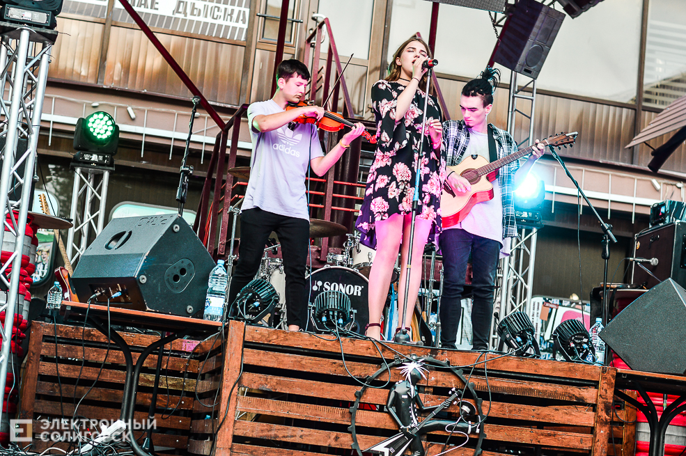 рок концерт