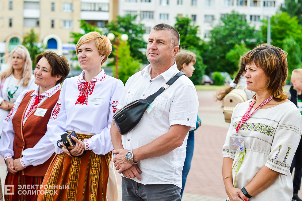 глiняны цуд