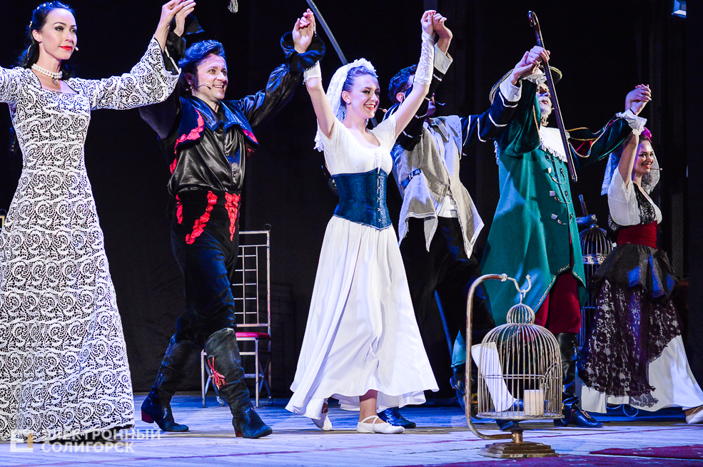 собака на сене