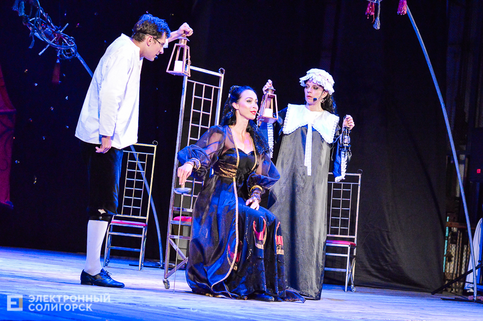 собака на сене