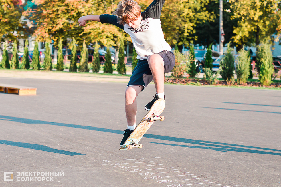 Соревнование скейтеров, самокатеров и bmx-серов в Солигорске