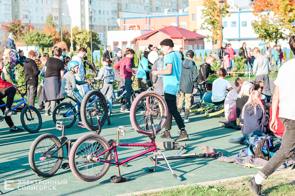 Соревнование скейтеров, самокатеров и bmx-серов в Солигорске