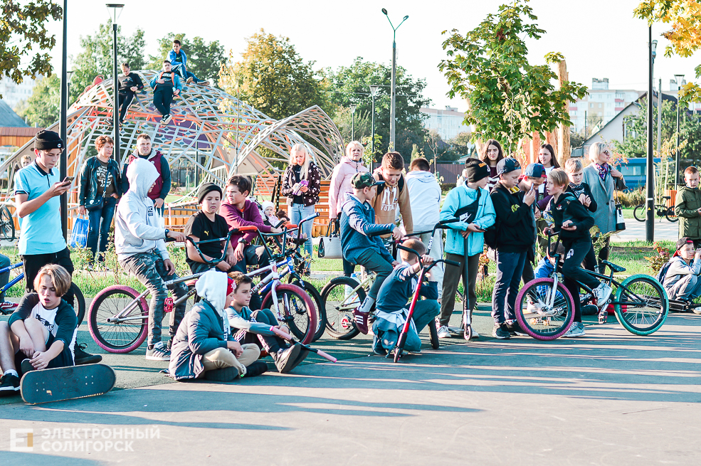 Соревнование скейтеров, самокатеров и bmx-серов в Солигорске