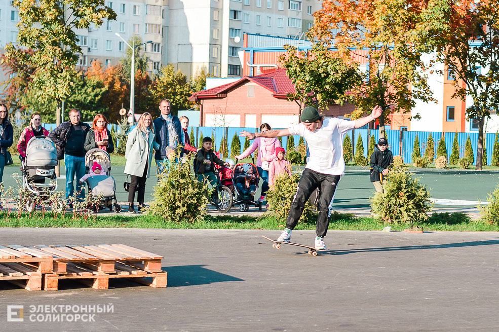 Соревнование скейтеров, самокатеров и bmx-серов в Солигорске