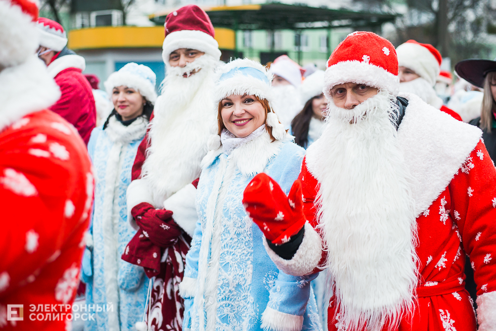 шествие дедов морозов