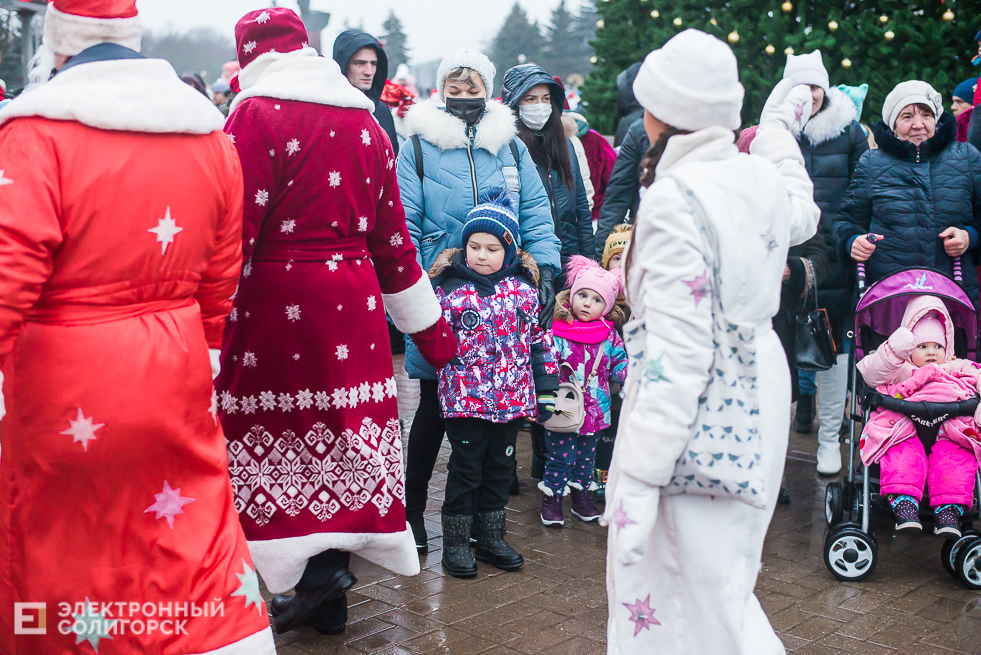 шествие дедов морозов