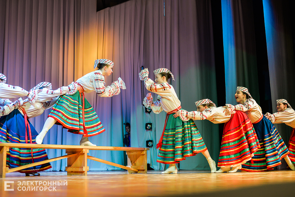 танцующая весна