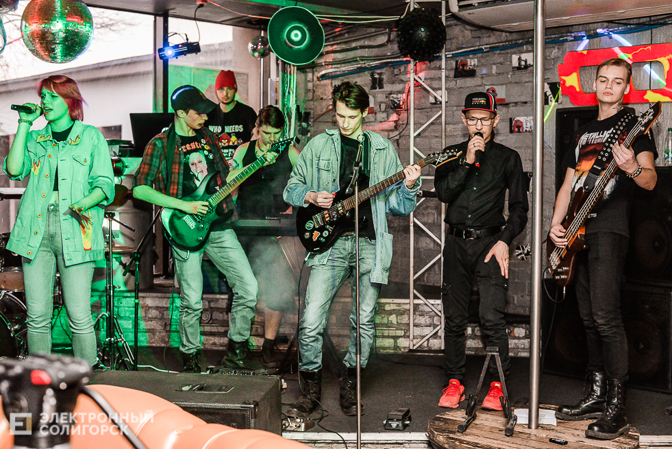 рок-концерт