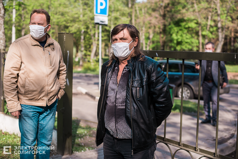 помощь медикам