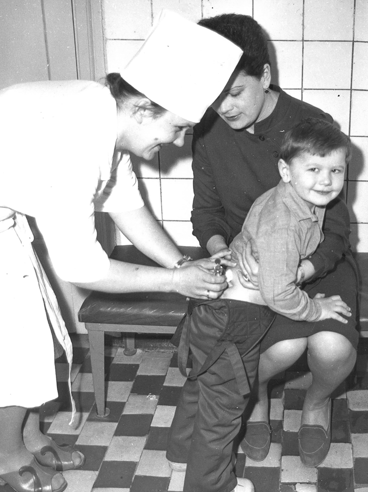 RETRO children hospital 19