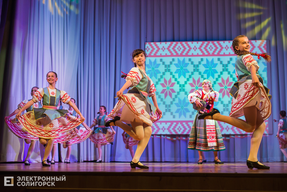 танцующая весна