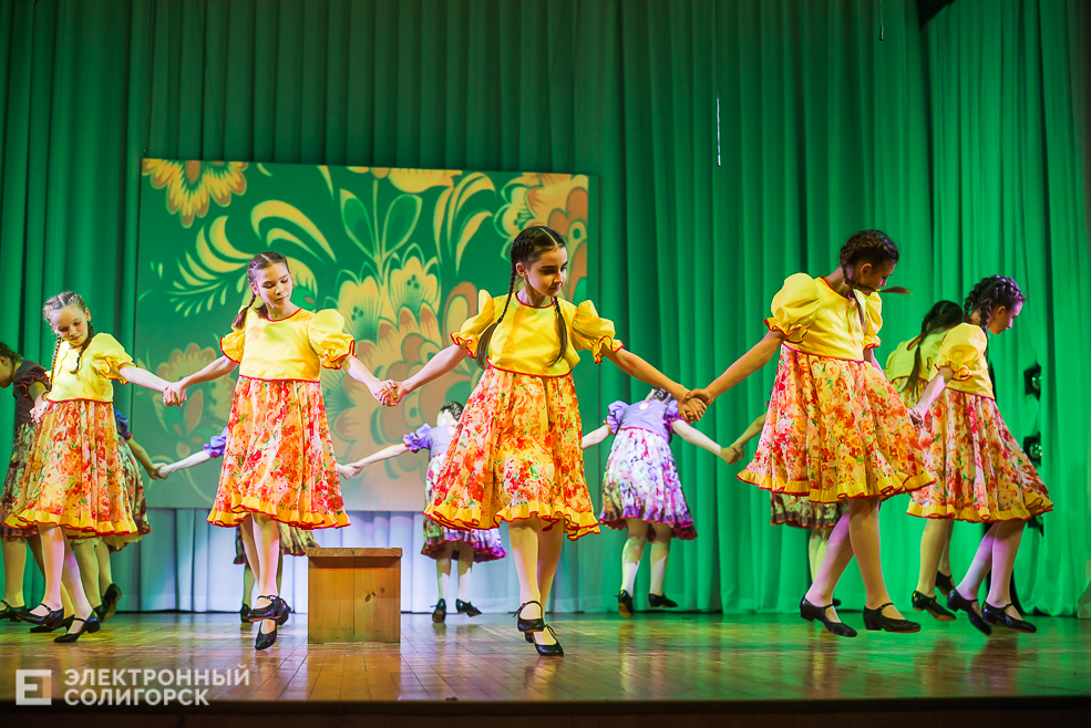 танцующая весна