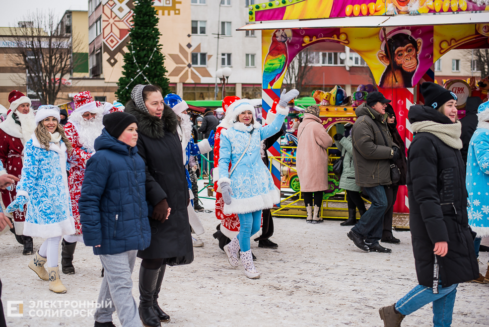 парад дедов морозов