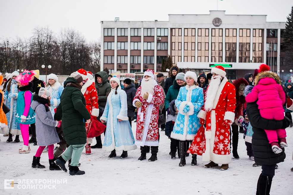 парад дедов морозов