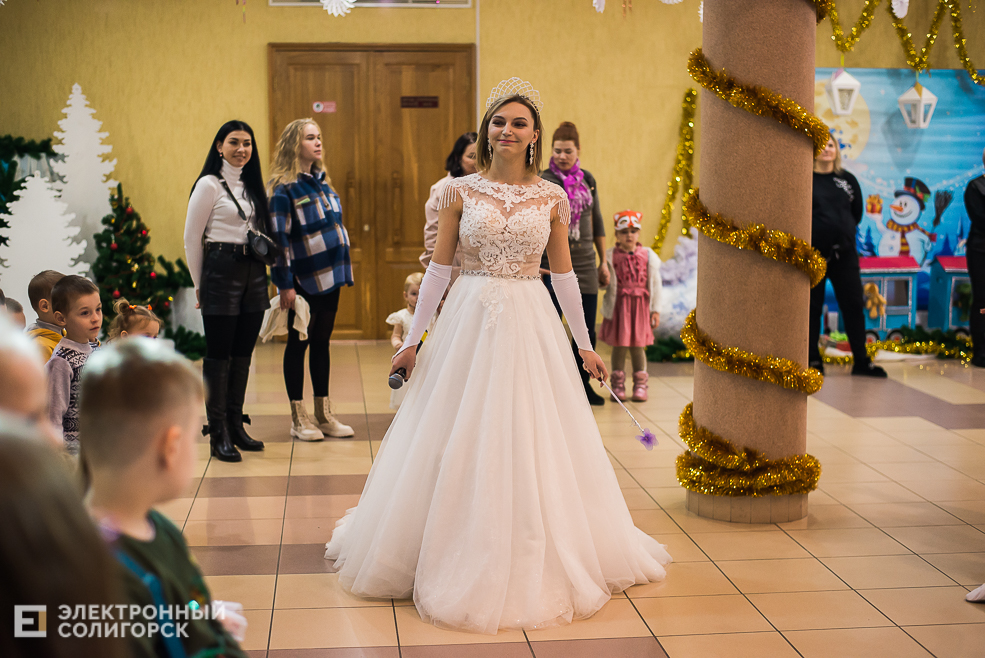 новогодний спектакль