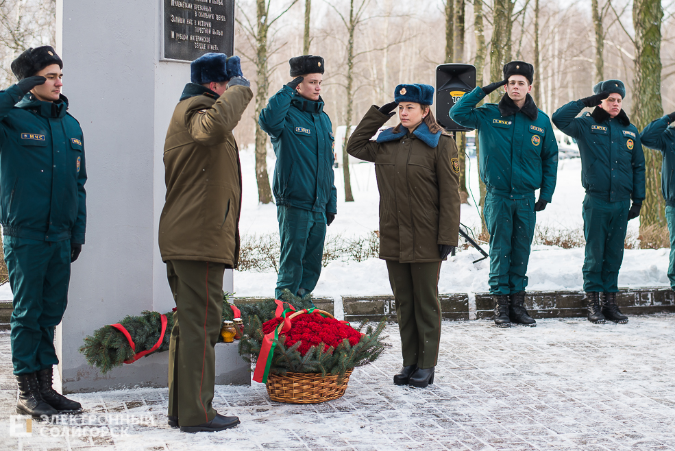 митинг памяти афганцев